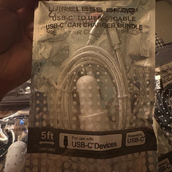 USB-C to USB-C Car Charger Bundle - White - Picture 1 of 2